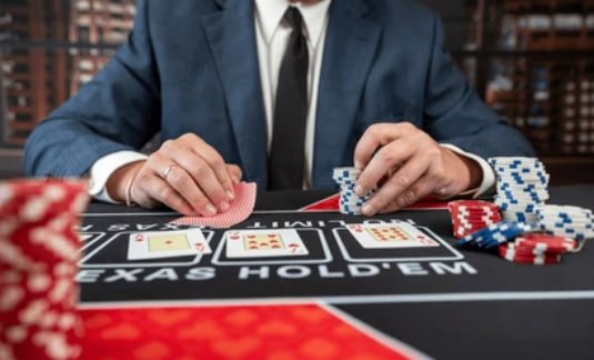 casion777 မြန်မာ ကစားသူများ Slot Games Live Casino ကစားနေသော မြင်ကွင်း
